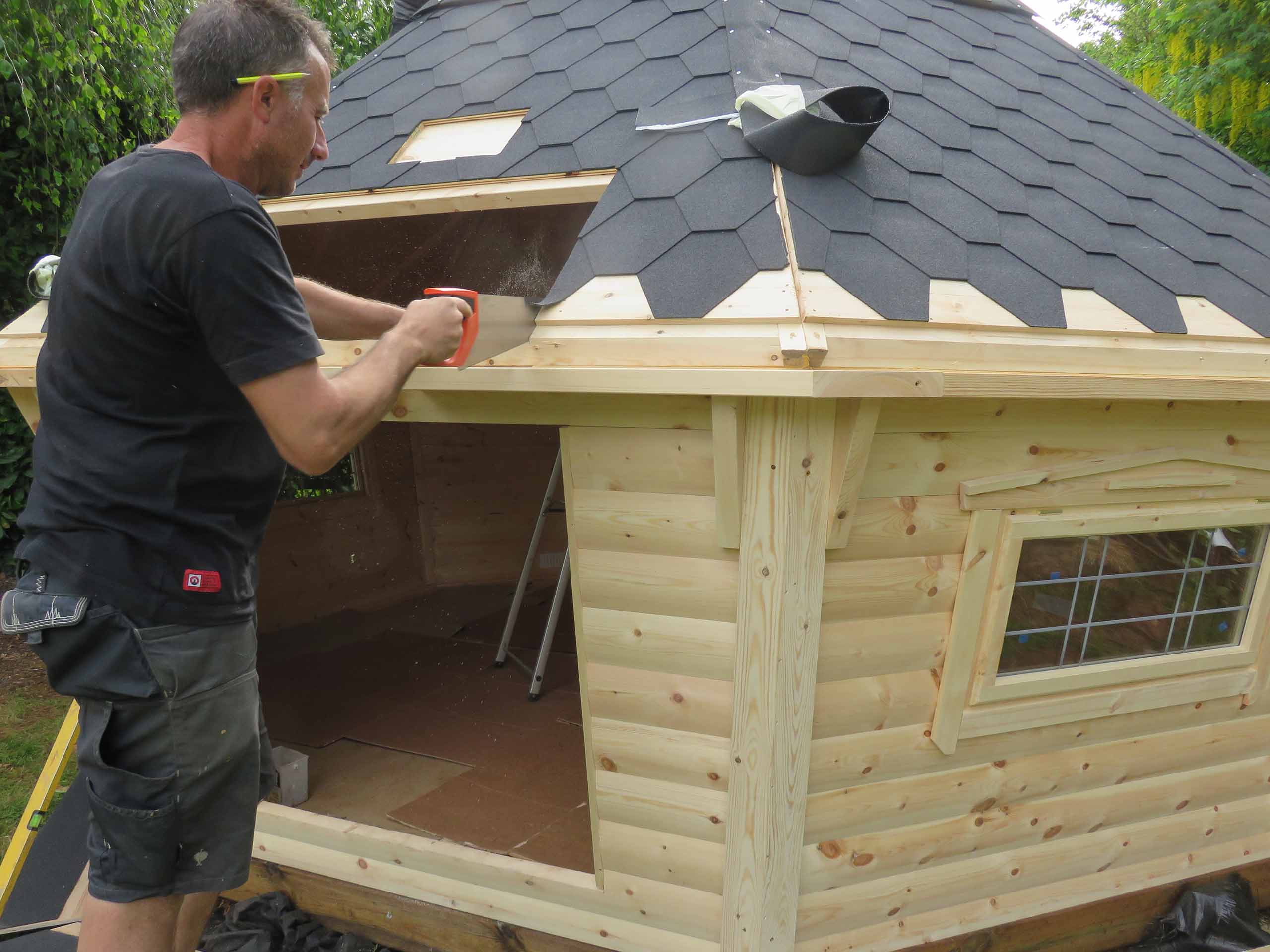 bbq lodge under construction